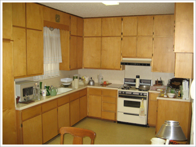 Bungalow 2 Before Kitchen